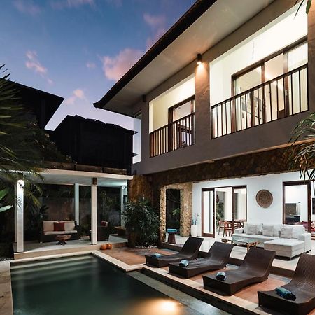 Villa C31 Seminyak Екстер'єр фото