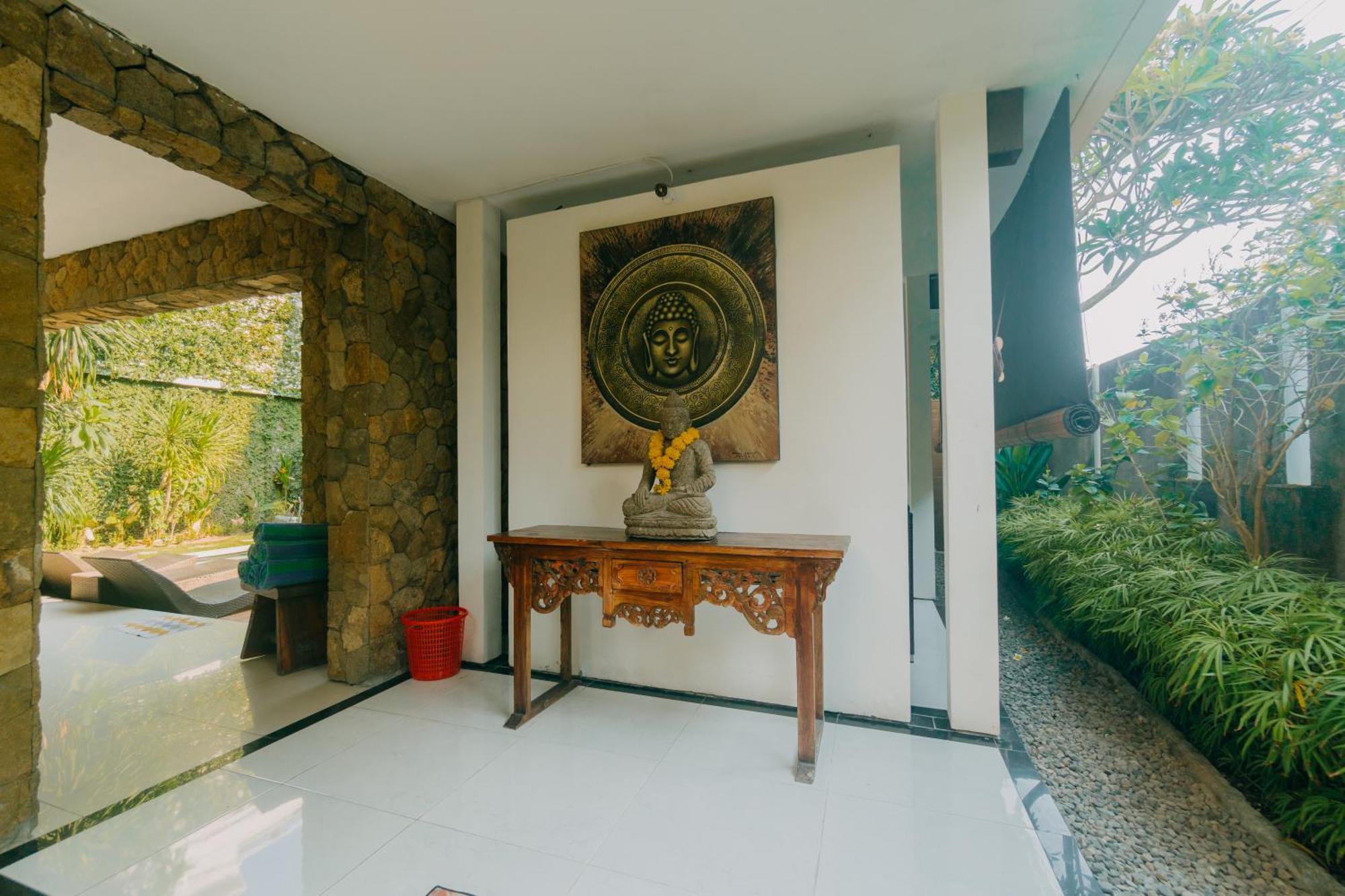 Villa C31 Seminyak Екстер'єр фото